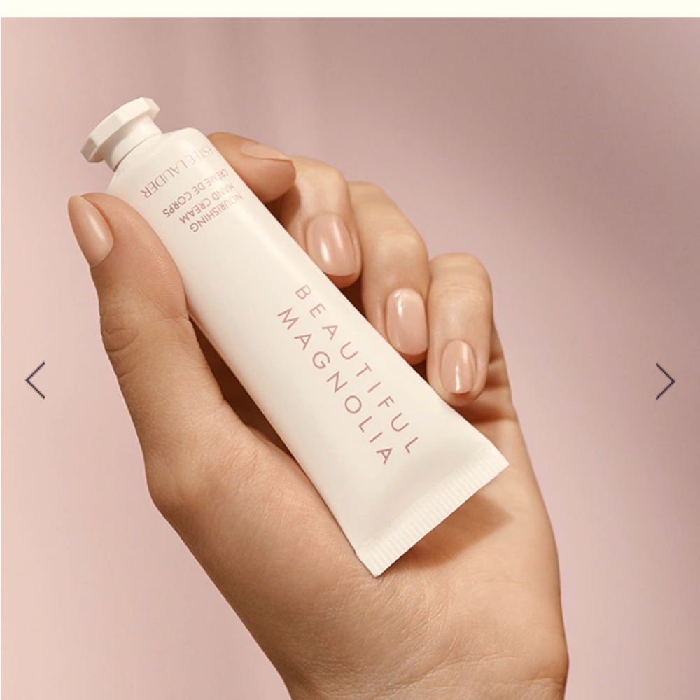 NWT Estée Lauder Beautiful Magnolia Hand Cream